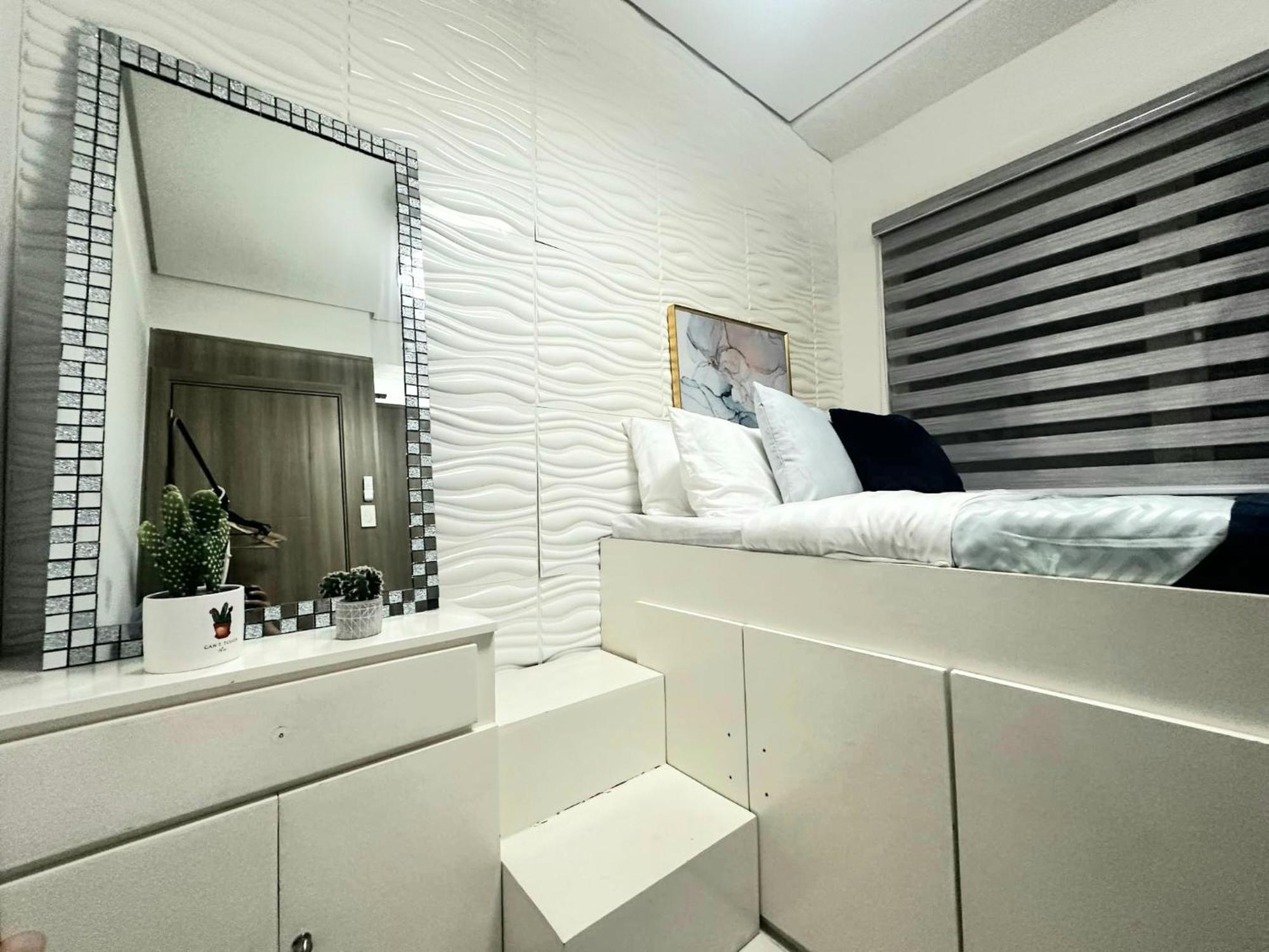 Coast Stay By J 40Th Floor Penthouse Manila Exterior photo
